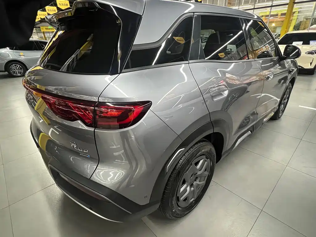 BYD Yuan UP — миниатюра 10