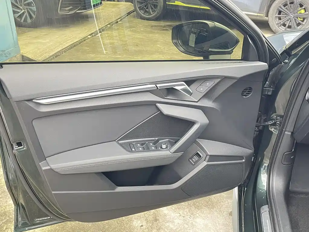 Audi A3 — миниатюра 9