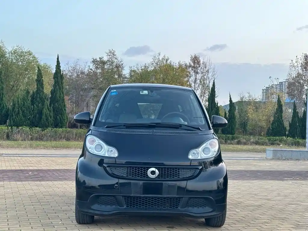 smart Smart Fortwo — миниатюра 2