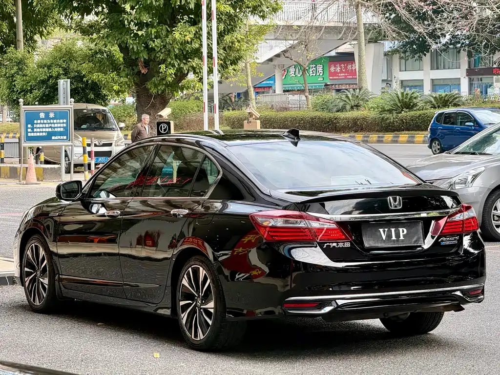 HONDA ACCORD