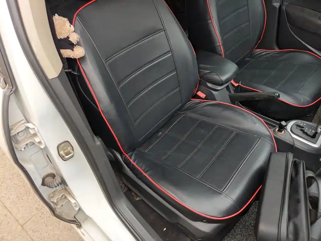 Peugeot 308 — миниатюра 25
