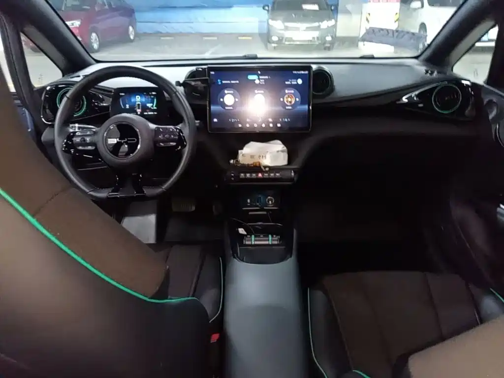 BYD Dolphin — миниатюра 10