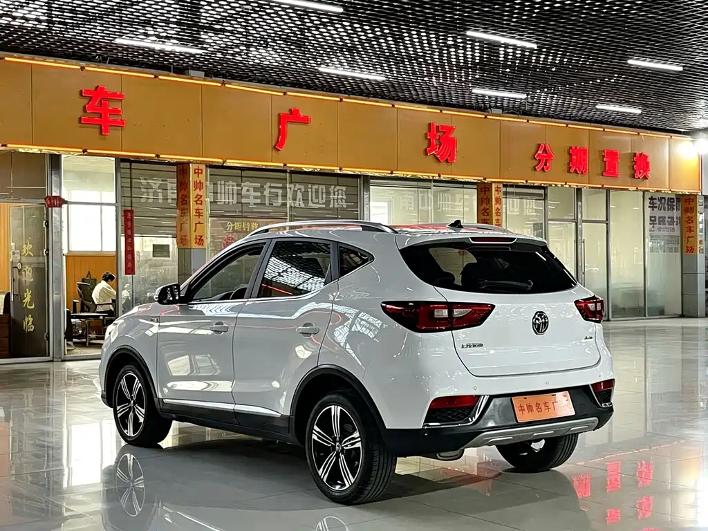 MG ZS — миниатюра 4