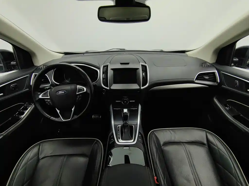 Ford Edge — миниатюра 5