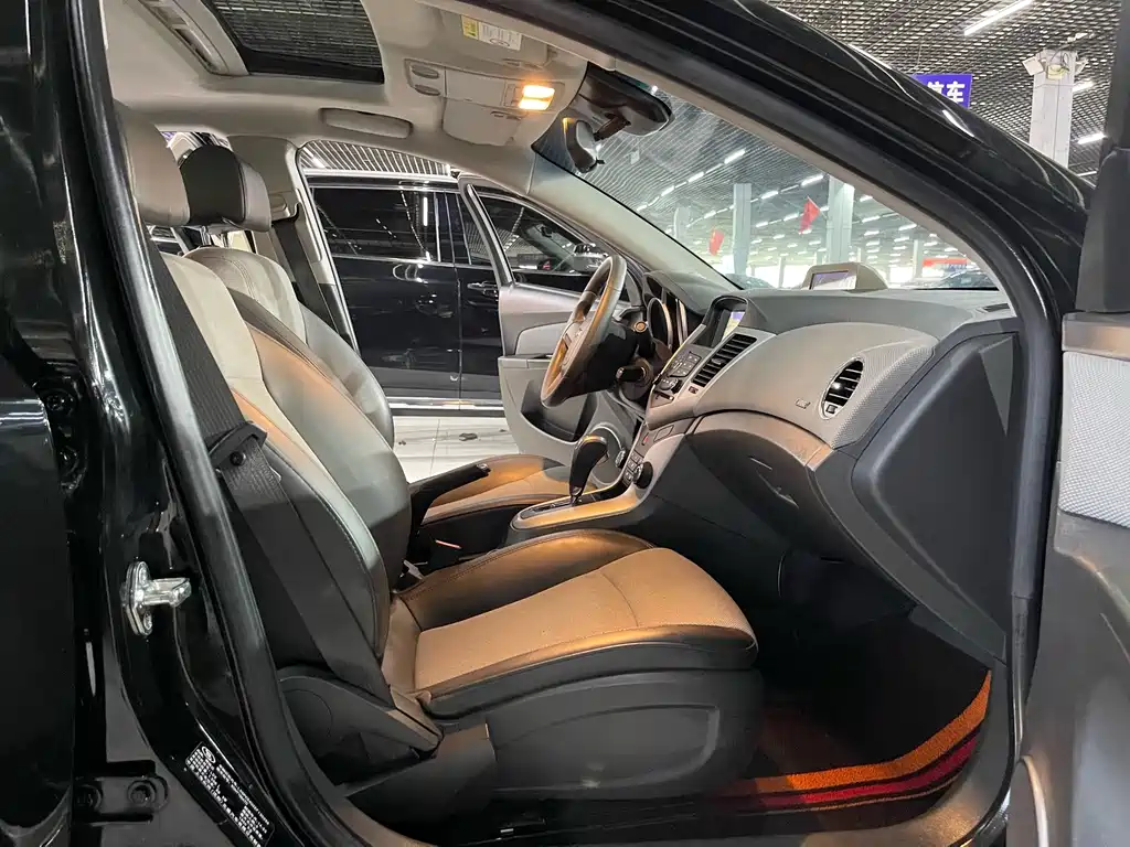 Chevrolet Cruze — миниатюра 9