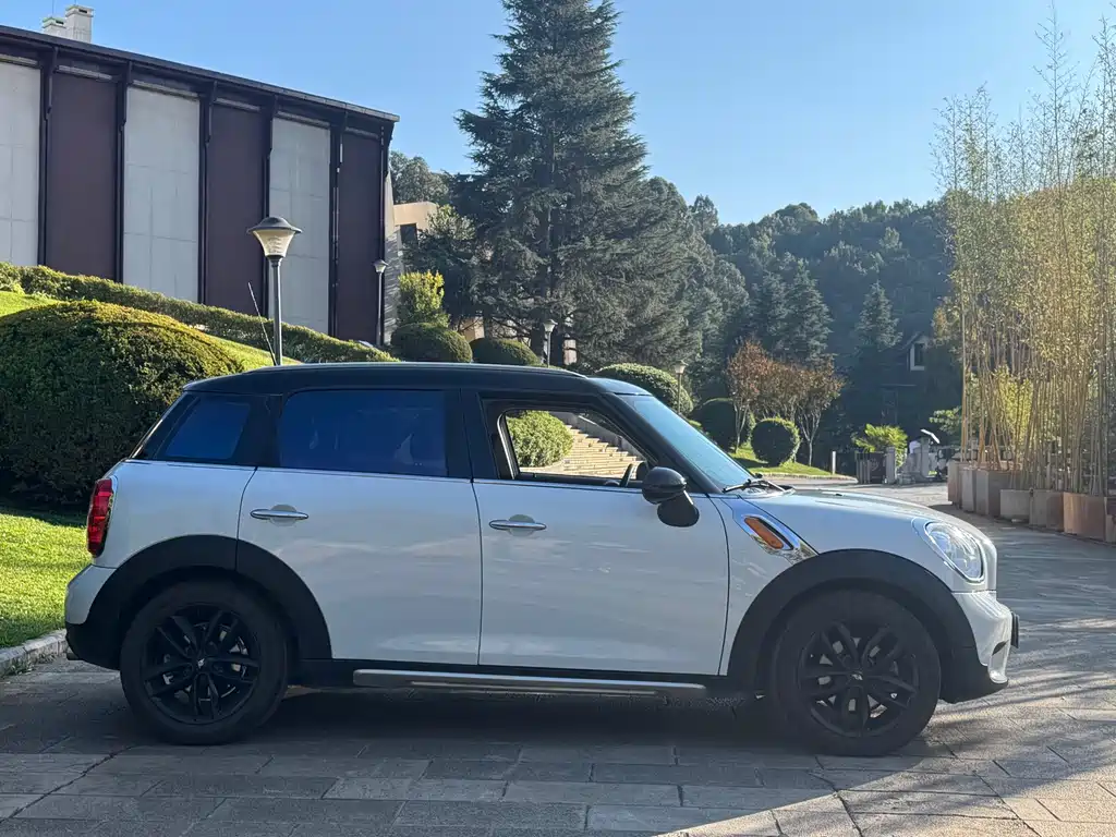 MINI Mini Countryman — миниатюра 7