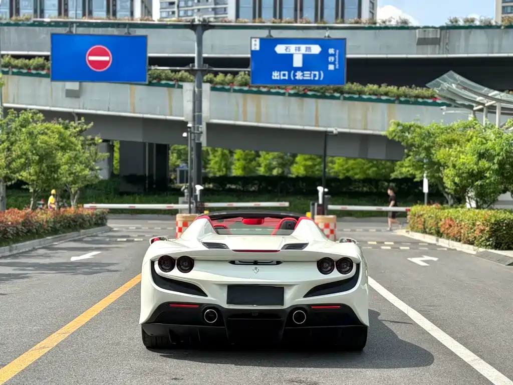Ferrari F8 2020 Spider 3.9T V8