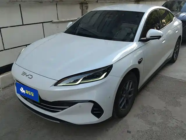 2025 BYD Seal