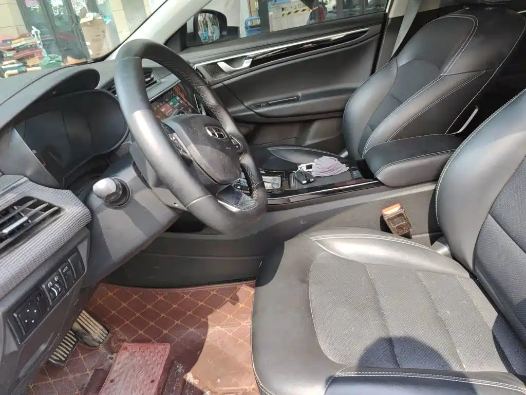 Geely Emgrand GL — миниатюра 8