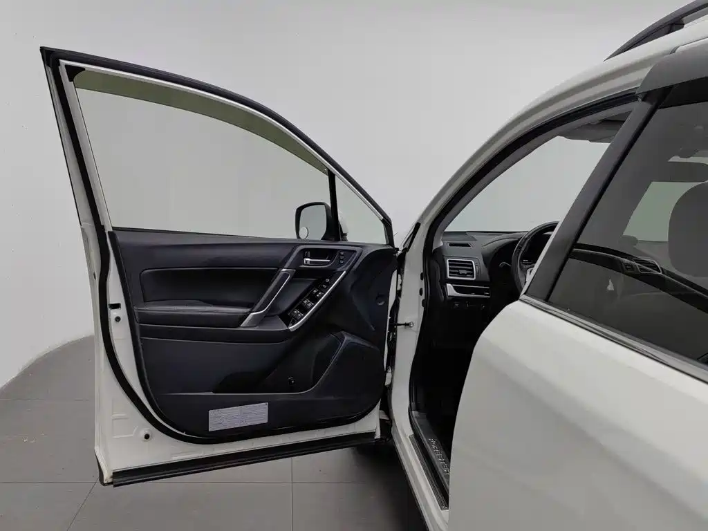 Subaru Forester — миниатюра 8