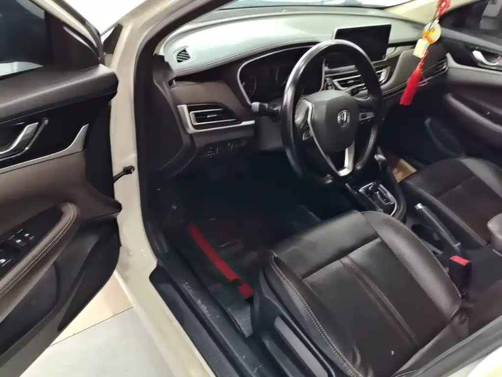 Changan Eado DT — миниатюра 16