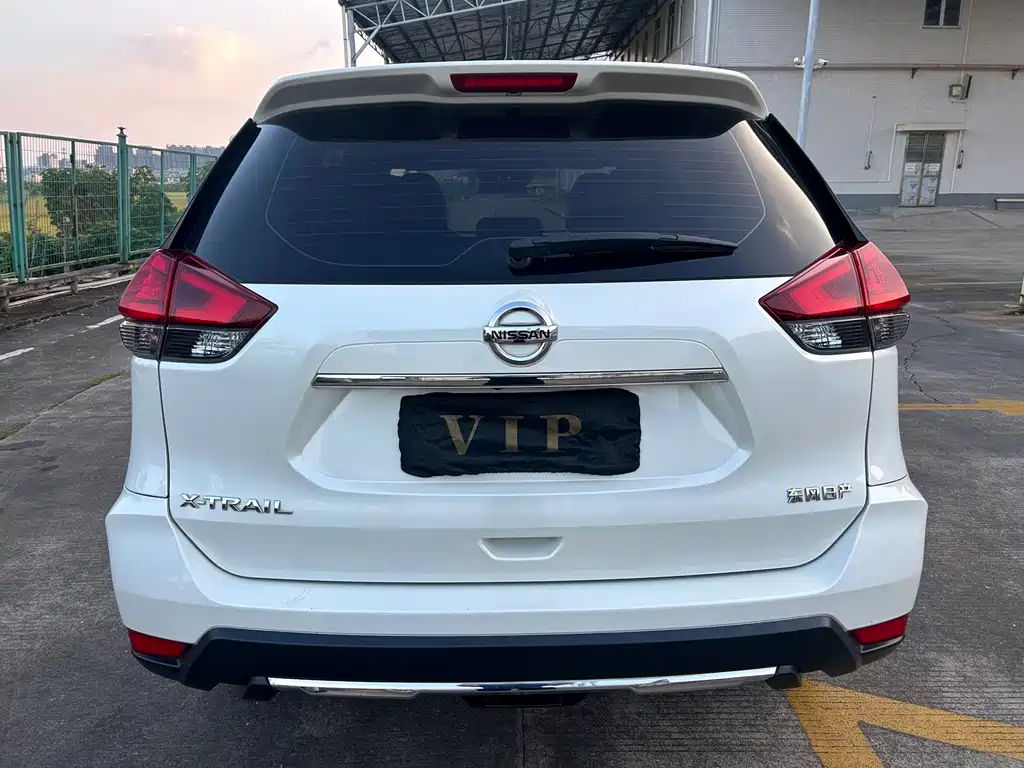Nissan X-Trail — миниатюра 7