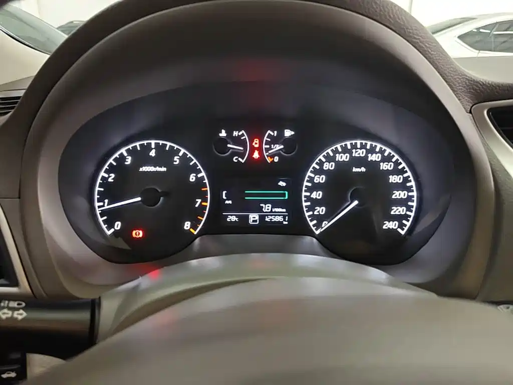 Nissan Sylphy — миниатюра 12