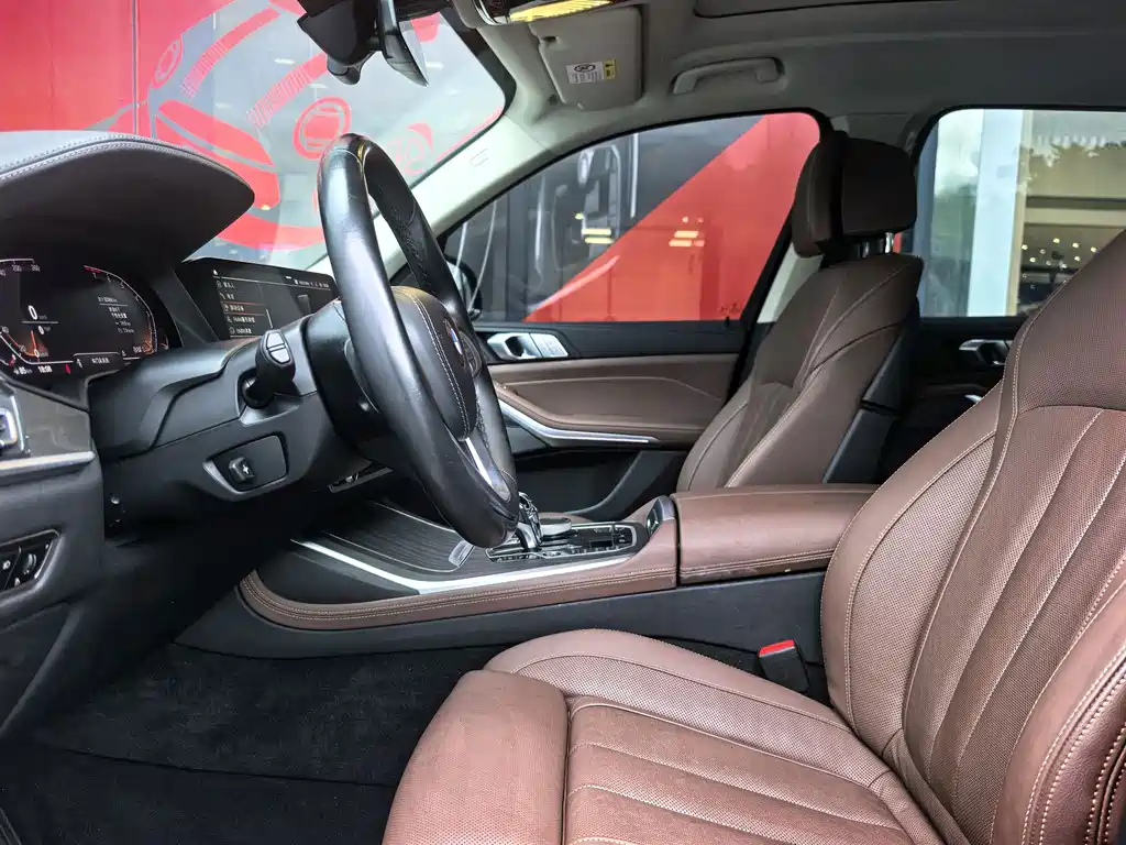 BMW X7 — миниатюра 7