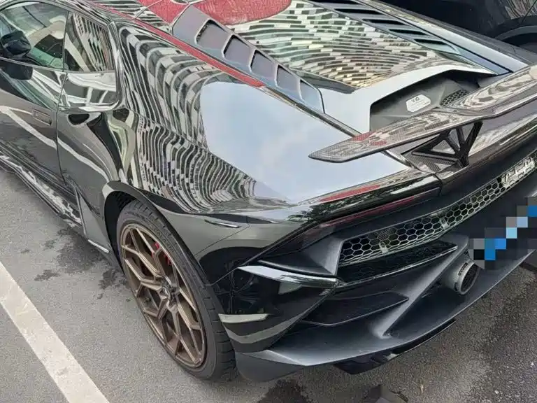 Lamborghini Huracán — миниатюра 5