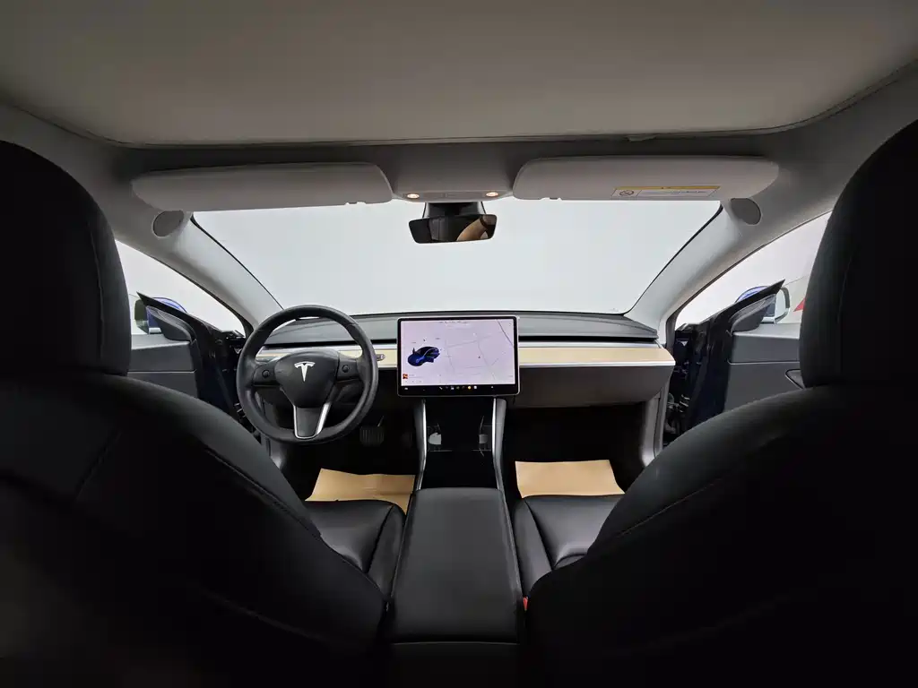 Tesla Model 3 — миниатюра 53