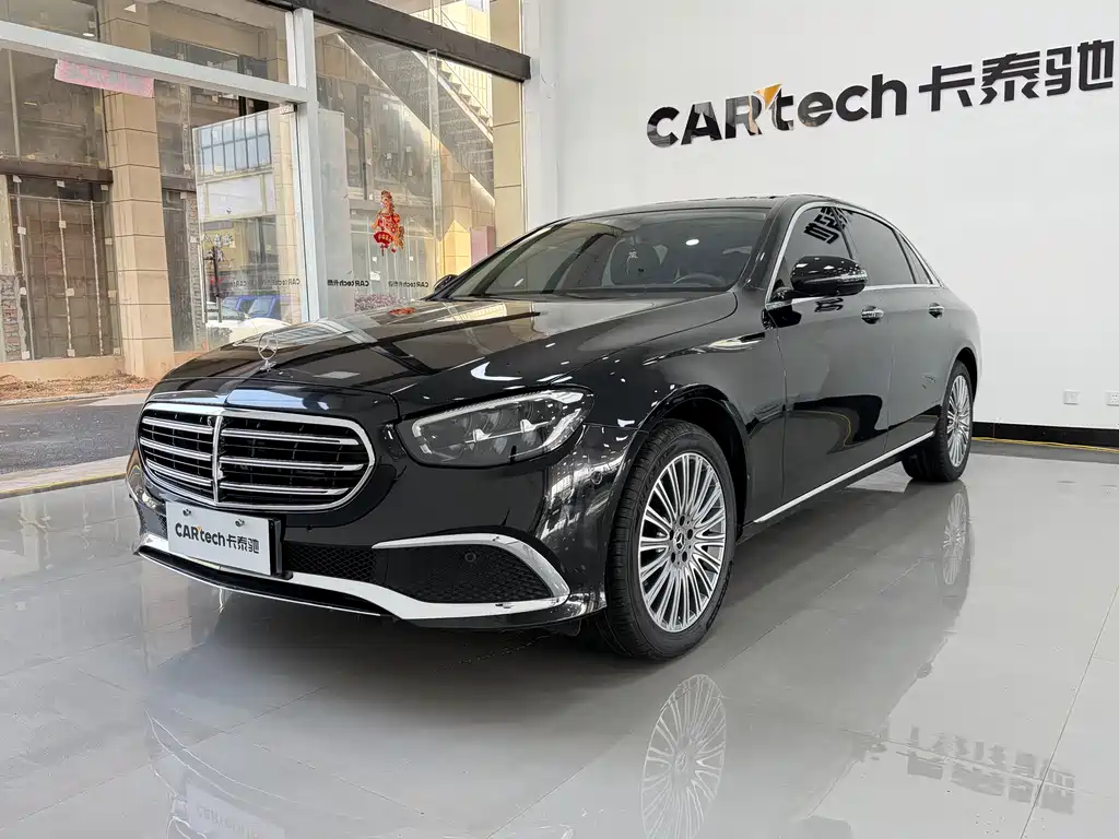 Mercedes-Benz E-Class 2022