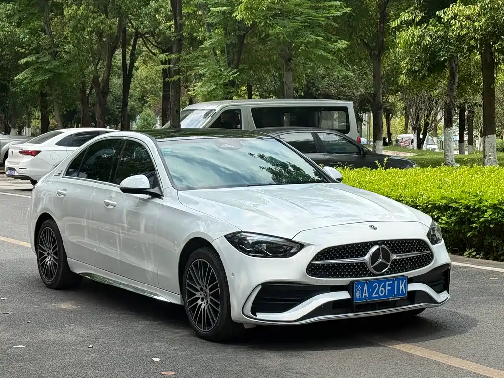 Mercedes-Benz C-Class 2022