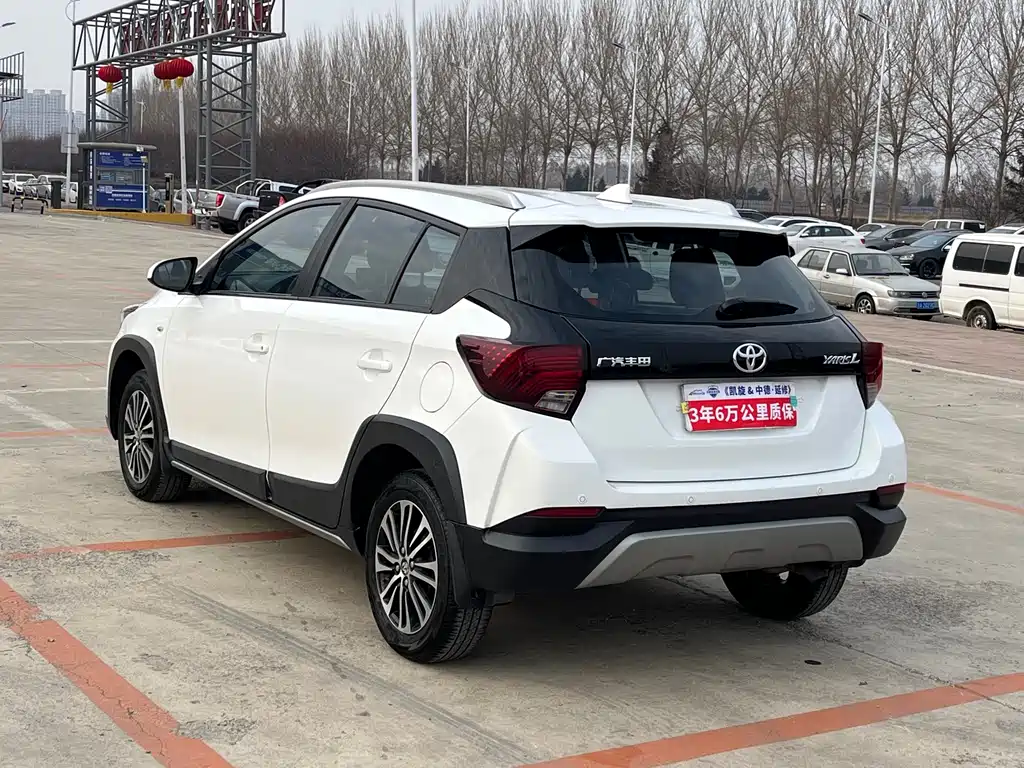 TOYOTA YARIS L ZHIXUAN