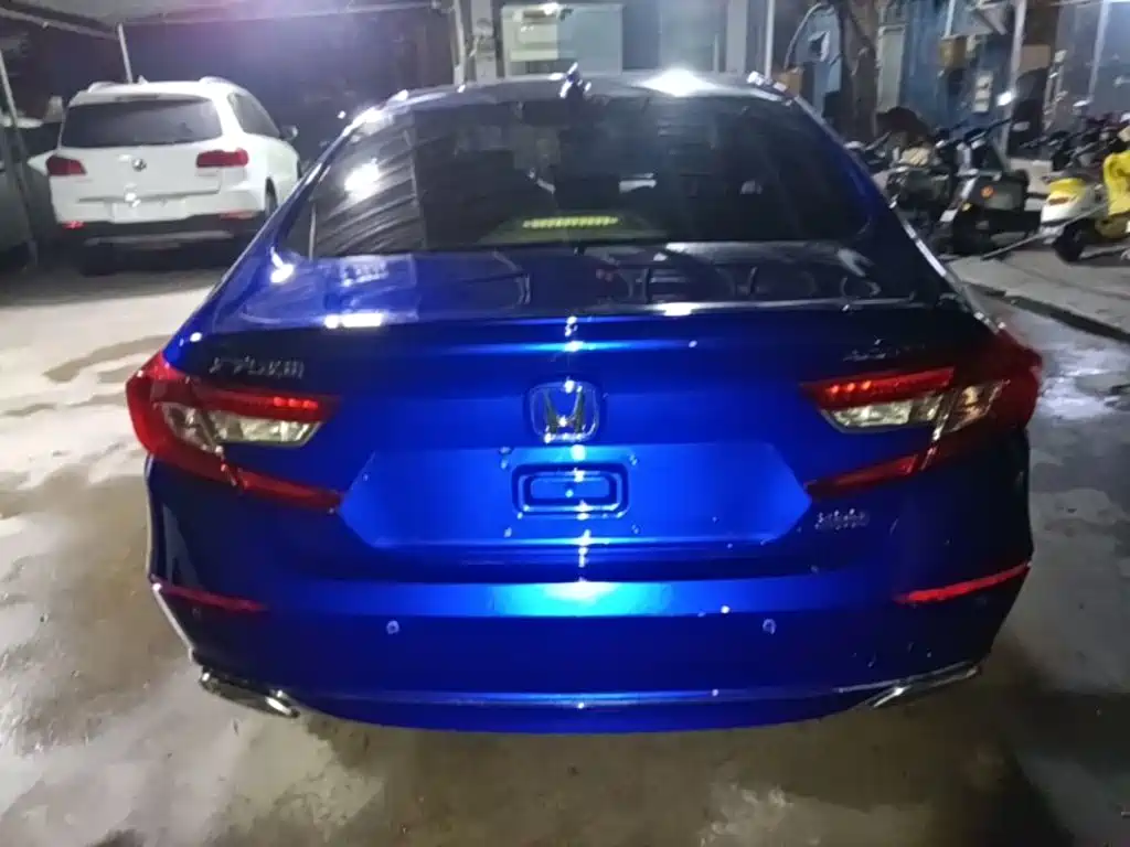 Honda Accord — миниатюра 6