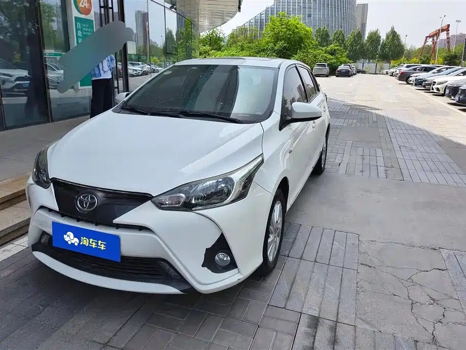 Toyota Yaris L 2019