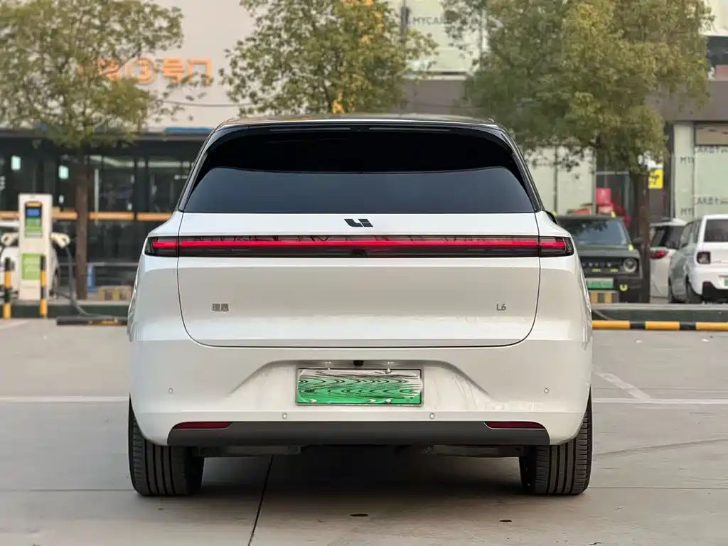 Li Auto IDEAL L6