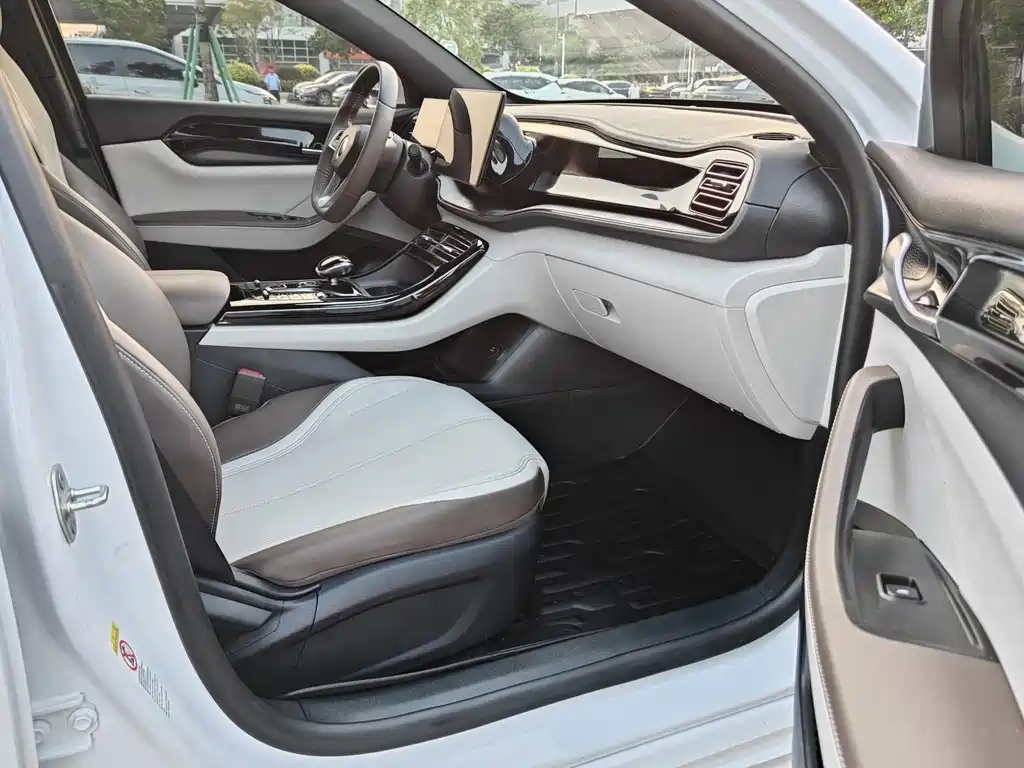 BYD Qin PLUS — миниатюра 20