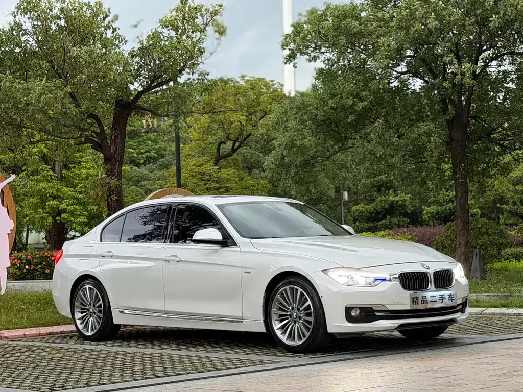 BMW 3 Series — миниатюра 3