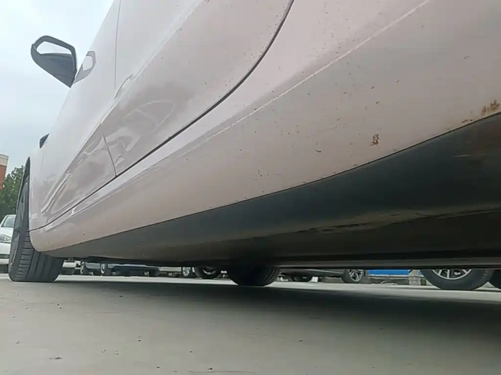 Tesla Model 3 — миниатюра 22