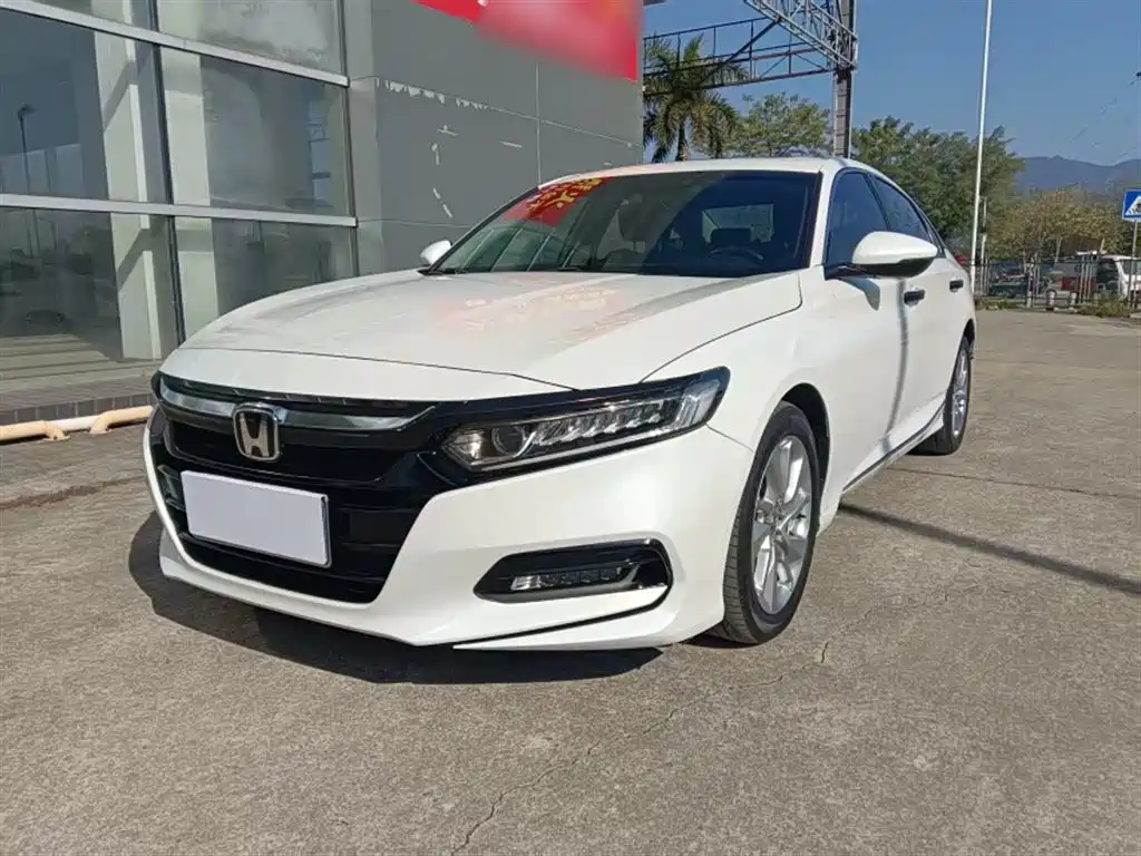 Honda Accord 2018 260TURBO Elite VI