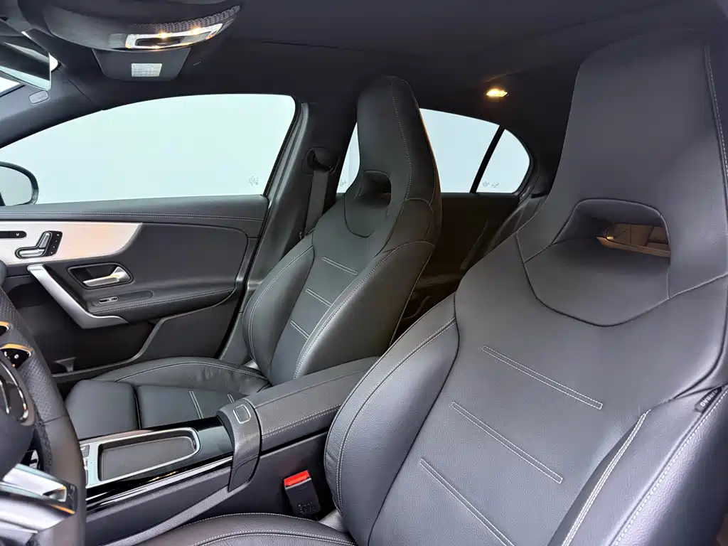 Mercedes-Benz A-Class AMG — миниатюра 7