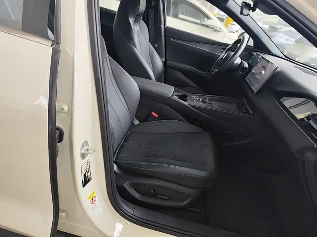 BYD Seal 06 — миниатюра 25