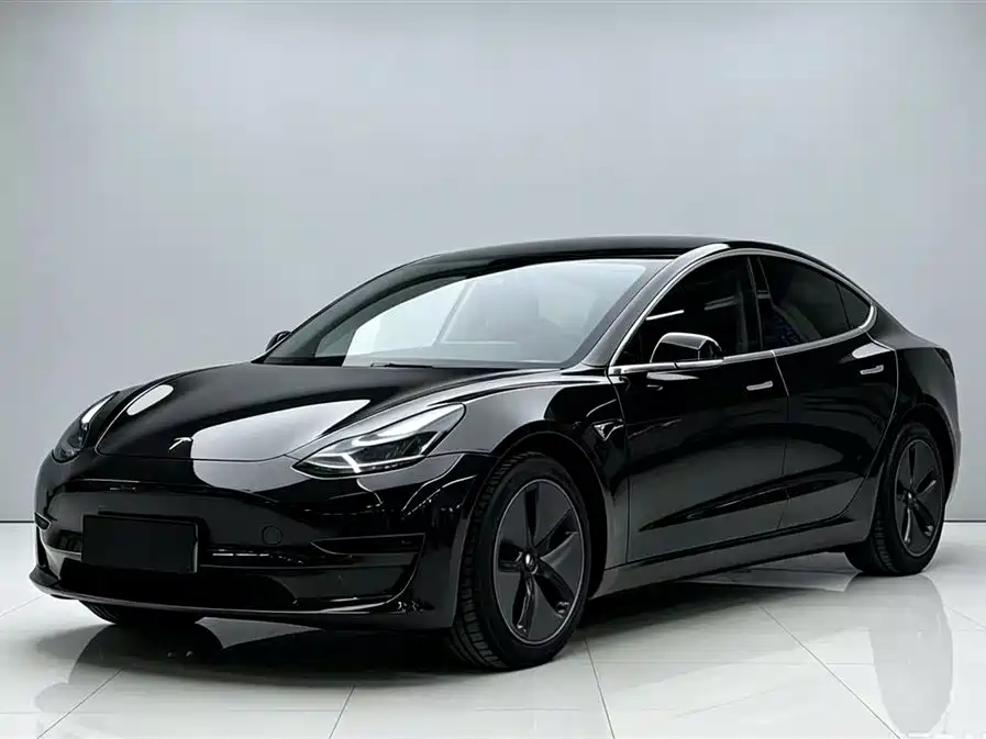 Tesla Model 3 2020