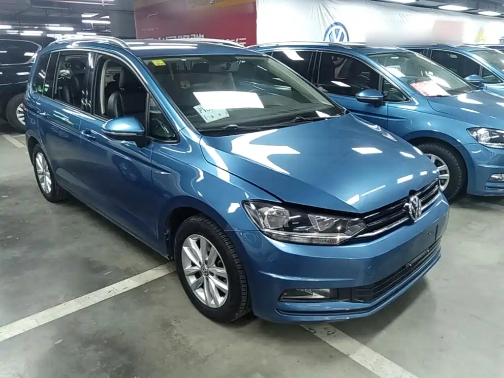 Volkswagen Touran — миниатюра 4