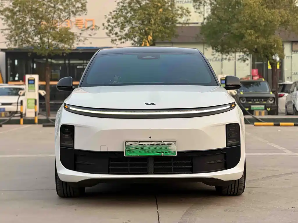 Li Auto IDEAL L6