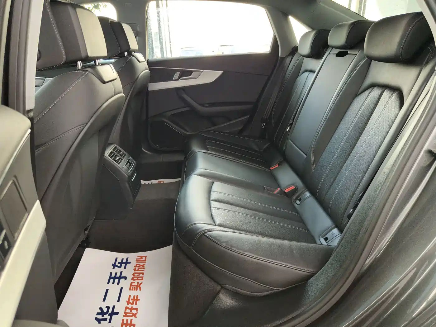 Audi A4L id 4622377 из Китая 11