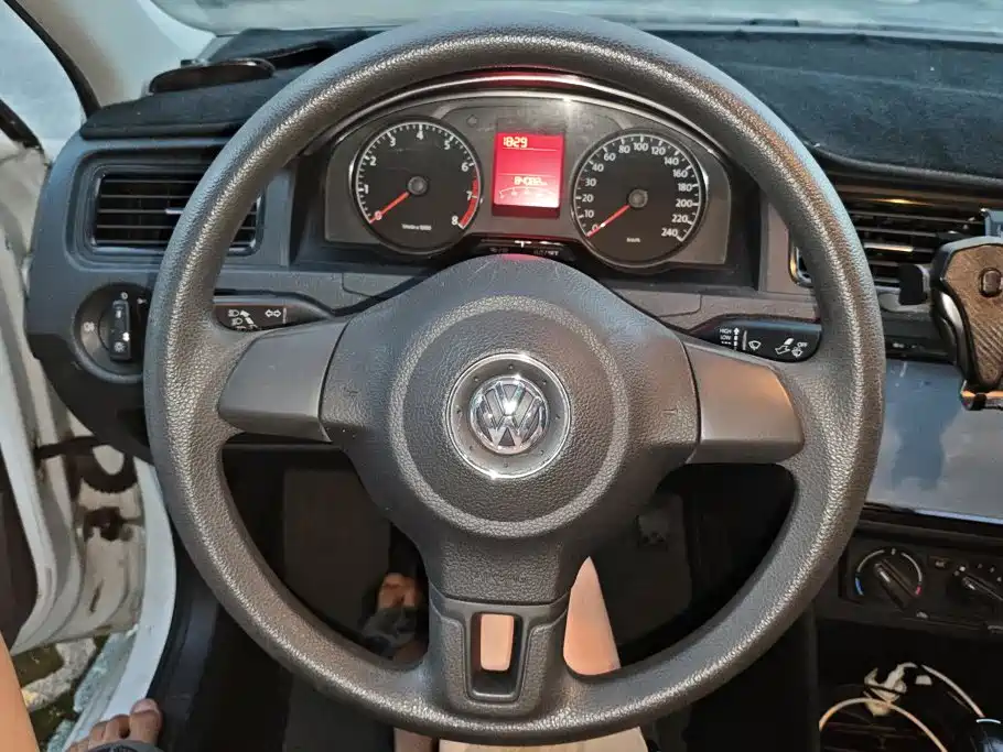 Volkswagen Santana — миниатюра 14