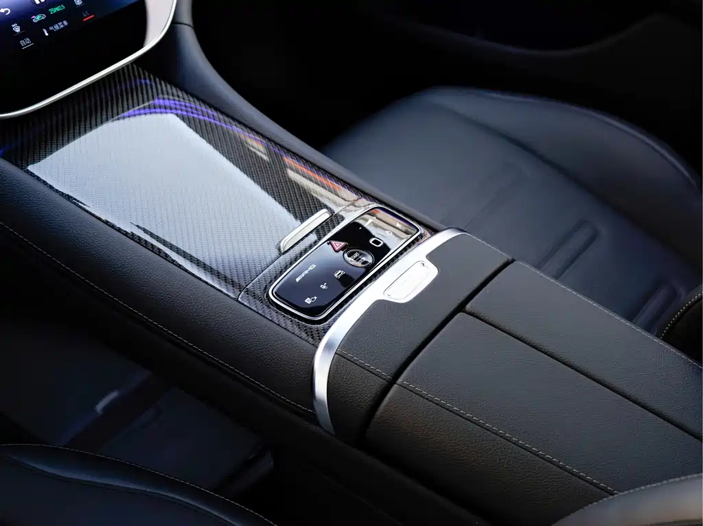 Mercedes-Benz EQE AMG — миниатюра 15