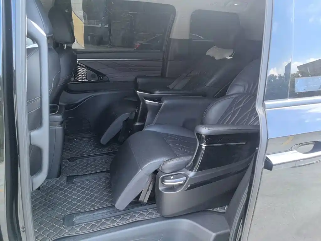 GAC Motor Trumpchi M8 — миниатюра 15