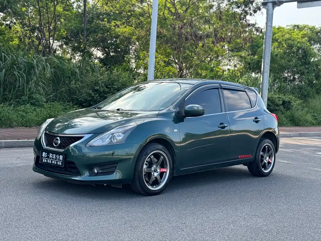 Nissan TIIDA