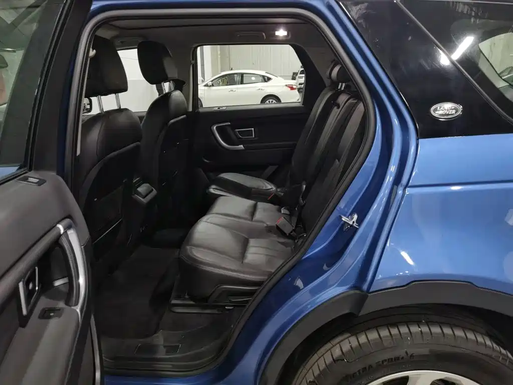 Land Rover Discovery Sport — миниатюра 15