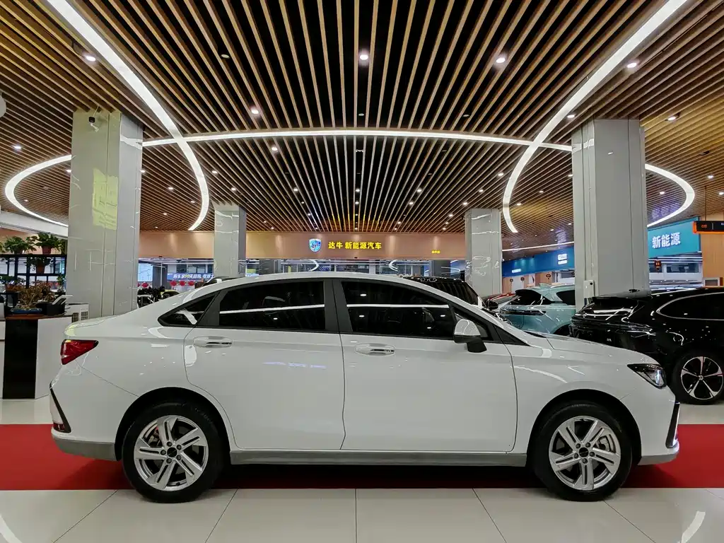 BAIC BEIJING EU5