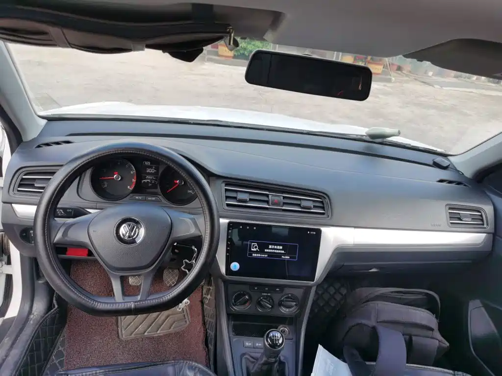 Volkswagen Lavida — миниатюра 13