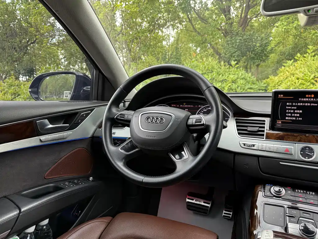 Audi A8 — миниатюра 14