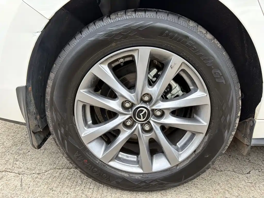 Mazda 3 Axela — миниатюра 20