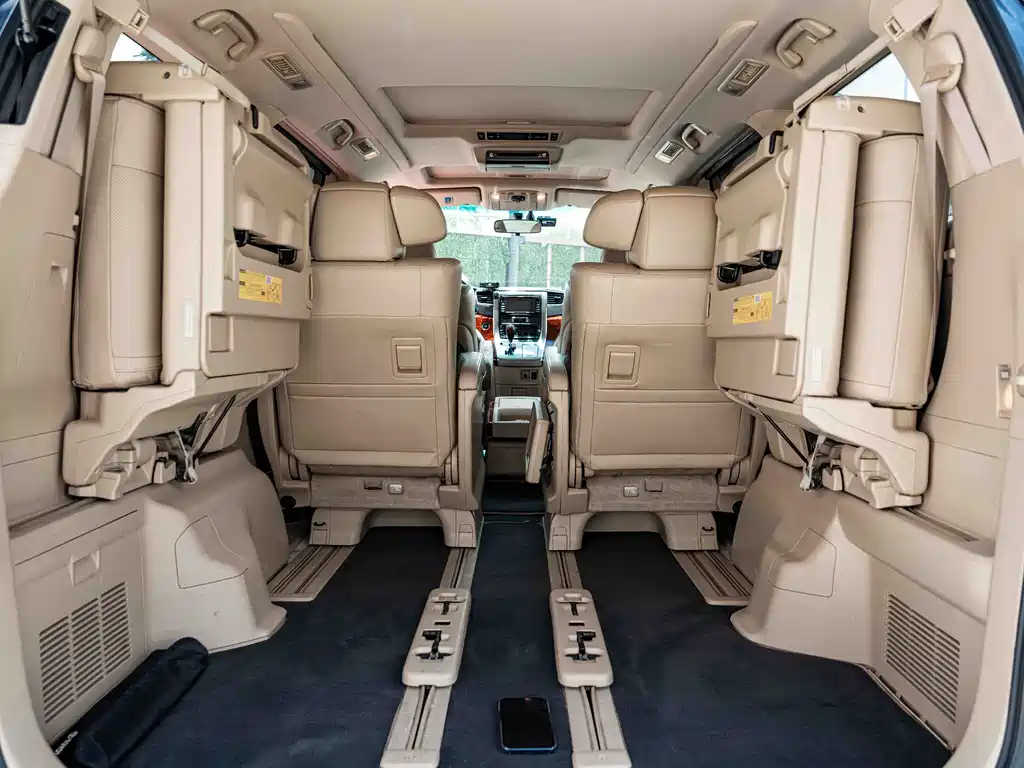 Toyota Alphard — фотографии объявления, Фото 18