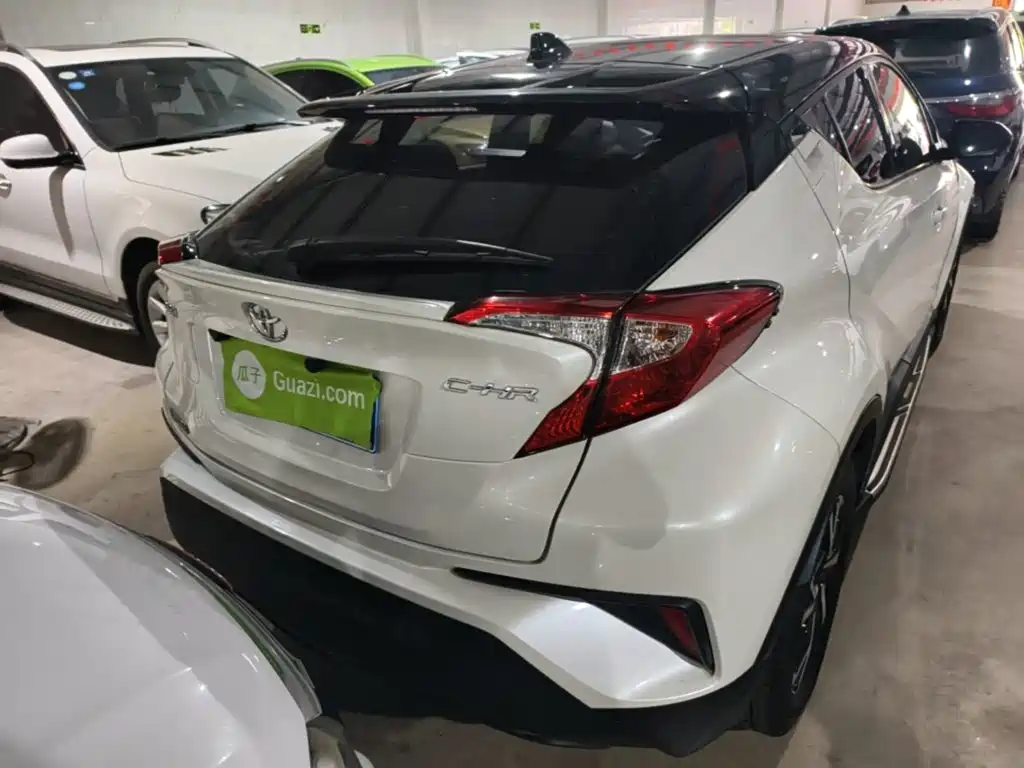 Toyota C-HR — миниатюра 6