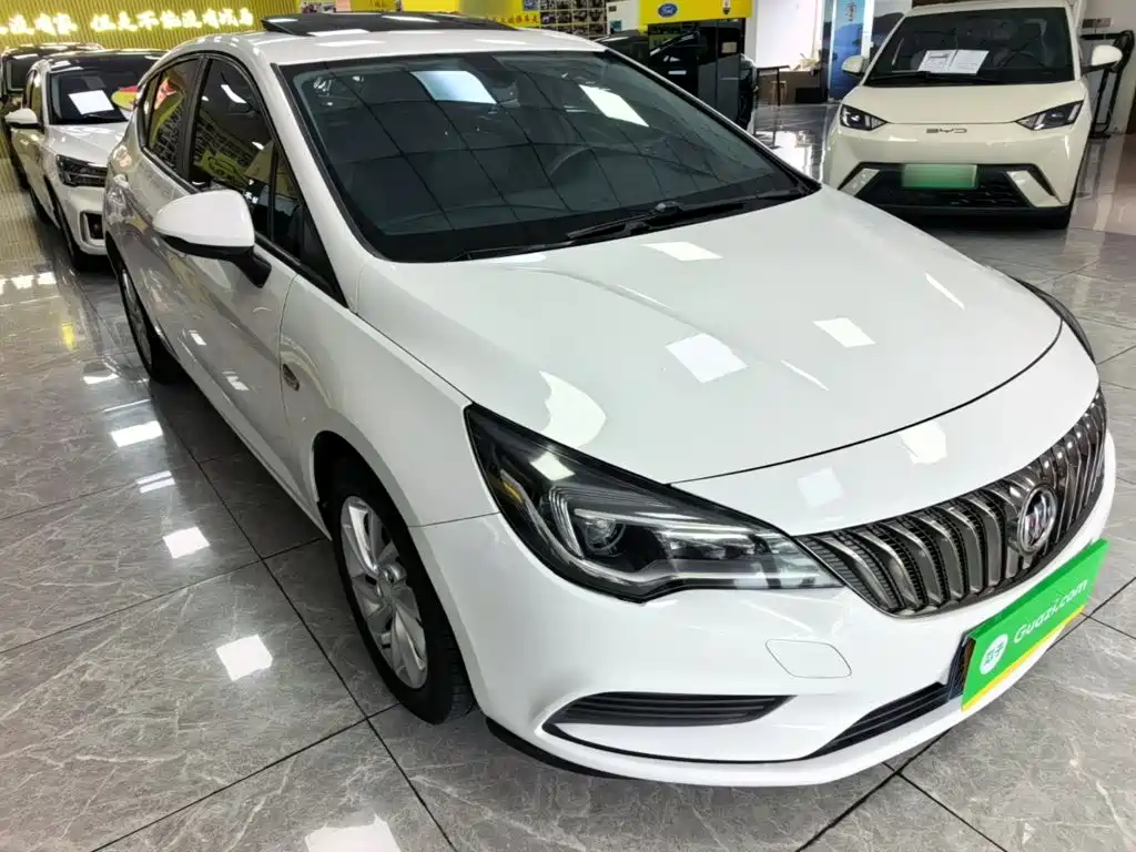 Buick Verano — миниатюра 4