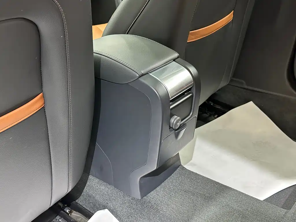 Volvo S60 — миниатюра 17