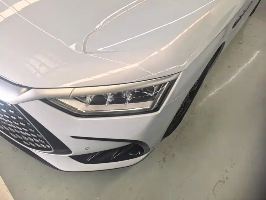 BYD Han — миниатюра 5